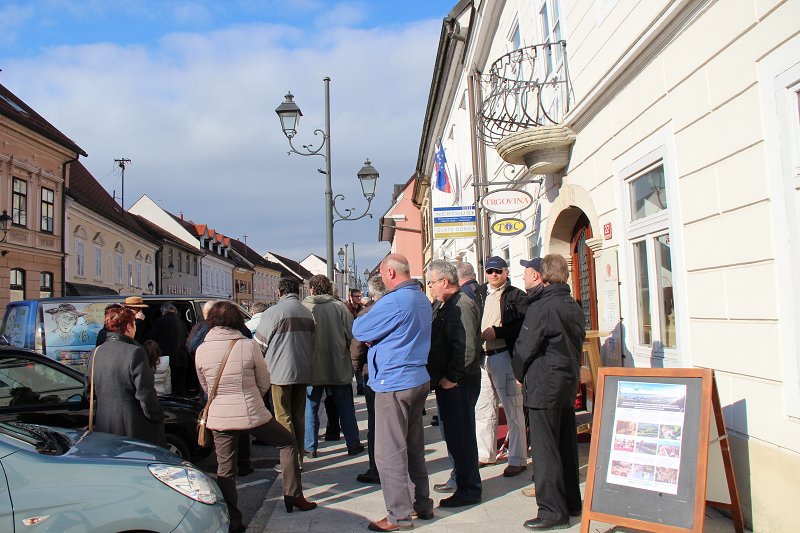 Obisk predstavnikov cebelarske zveze Slovenije v Brezicah 04