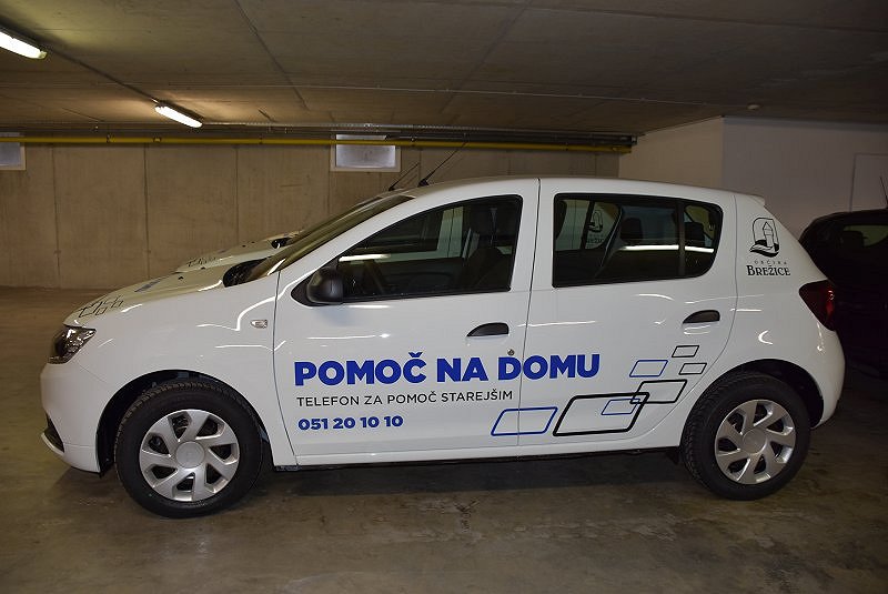 pomo___na_domu_1.JPG