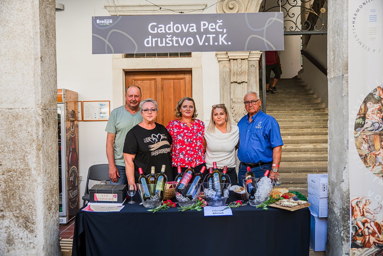 DKVIS 25-60.jpg