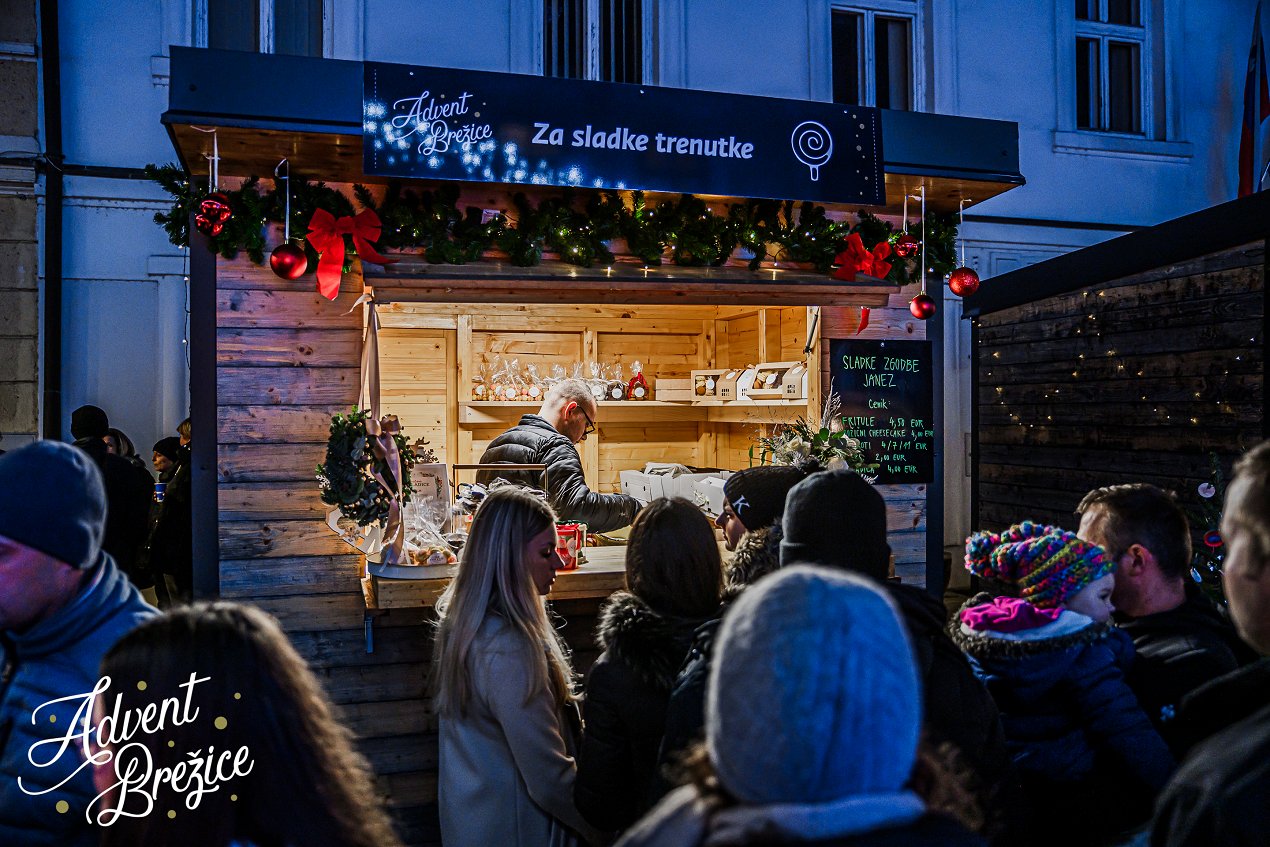 Advent BR 25 Otvoritev drsališča-87.jpg